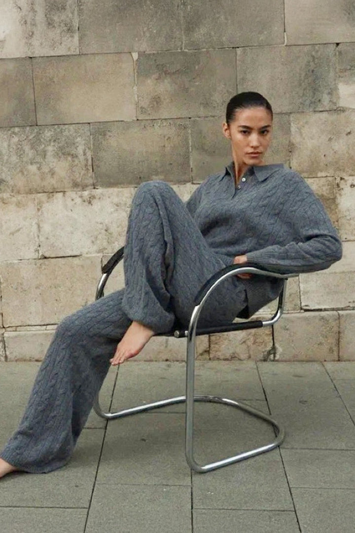 Xenia | Strickset mit Polokragen und gerader Hose