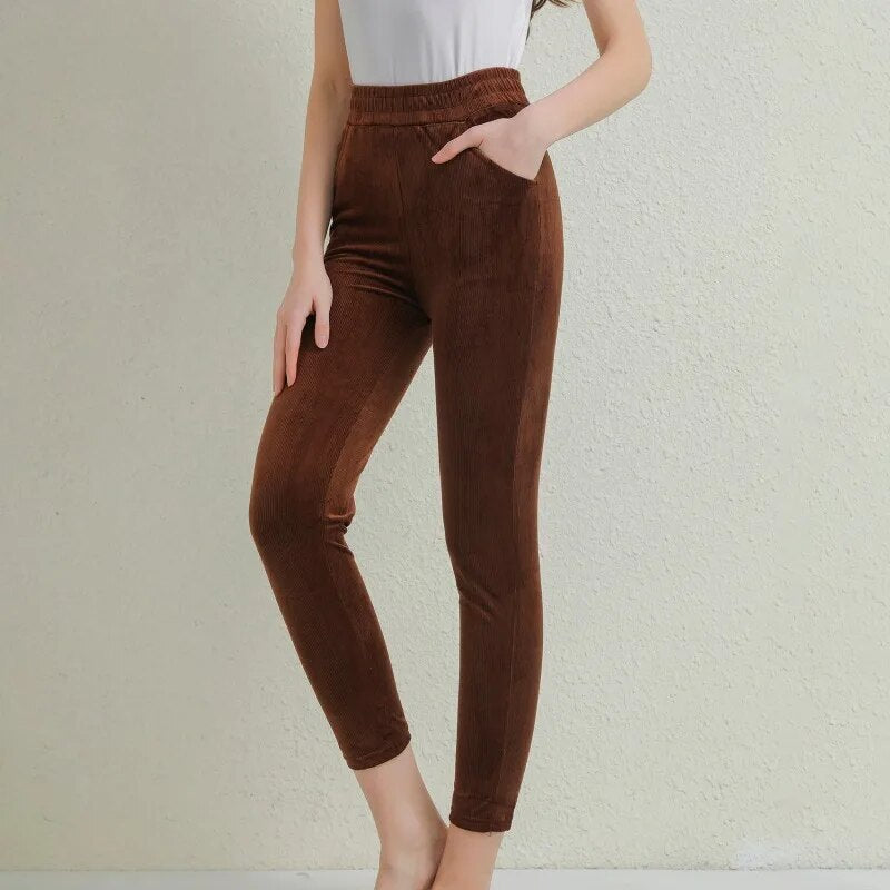 Sanna | Bequeme Cordhose mit elastischem Bund