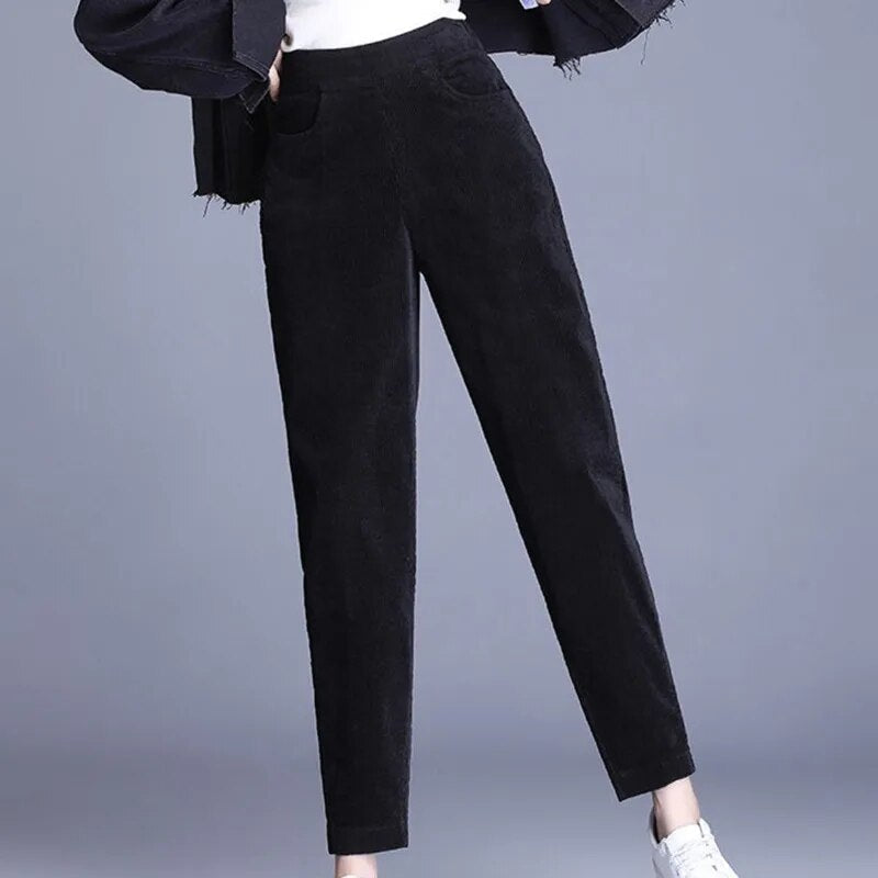 Sanna | Bequeme Cordhose mit elastischem Bund