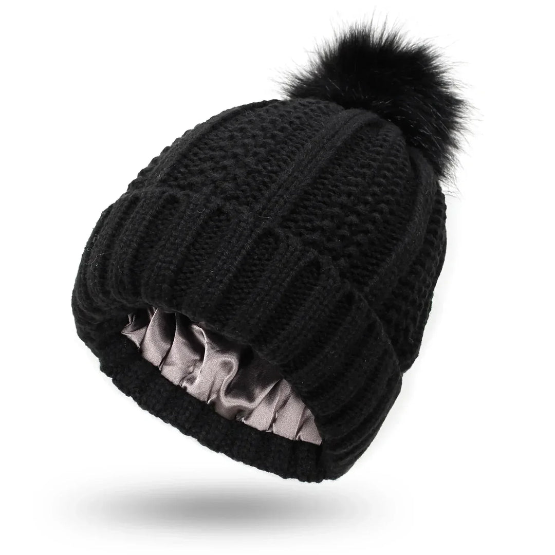 Mara | Gefütterte Strickmütze mit Bommel