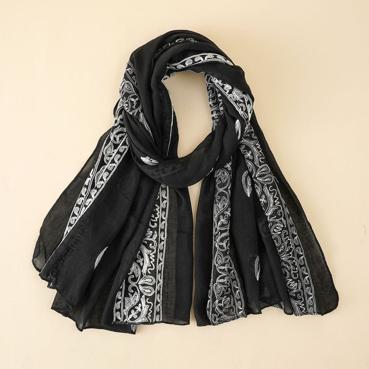 Josefine | Chiffon-Schal mit filigraner Stickerei