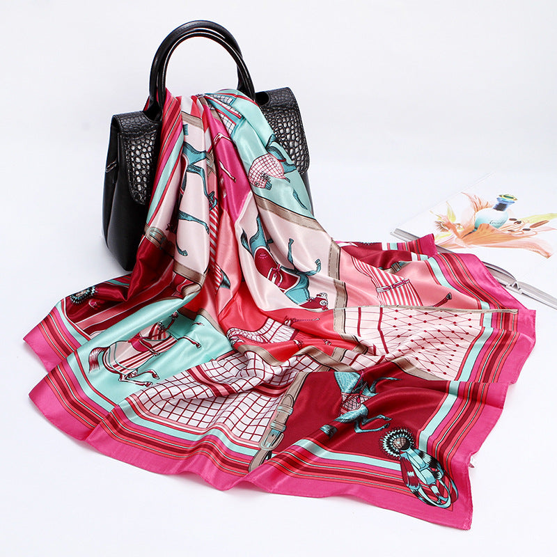 Mira | Seidenschal mit Barockmuster