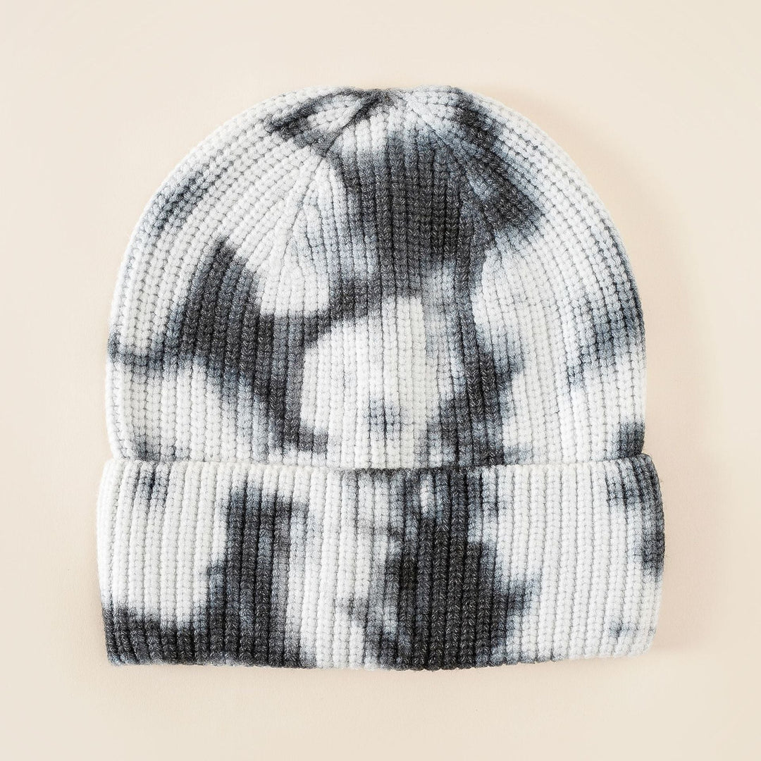 Svea | Beanie mit Batikdesign