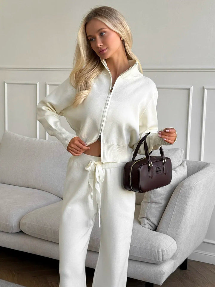 Henriette | Strick-Zweiteiler mit Zip-Cardigan und weiter Highwaist-Hose