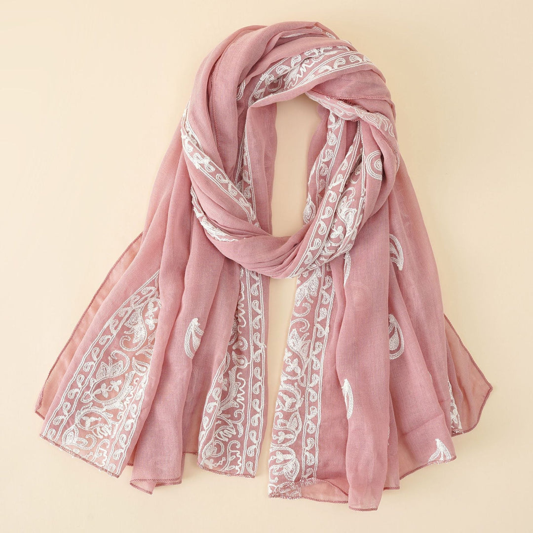 Josefine | Chiffon-Schal mit filigraner Stickerei