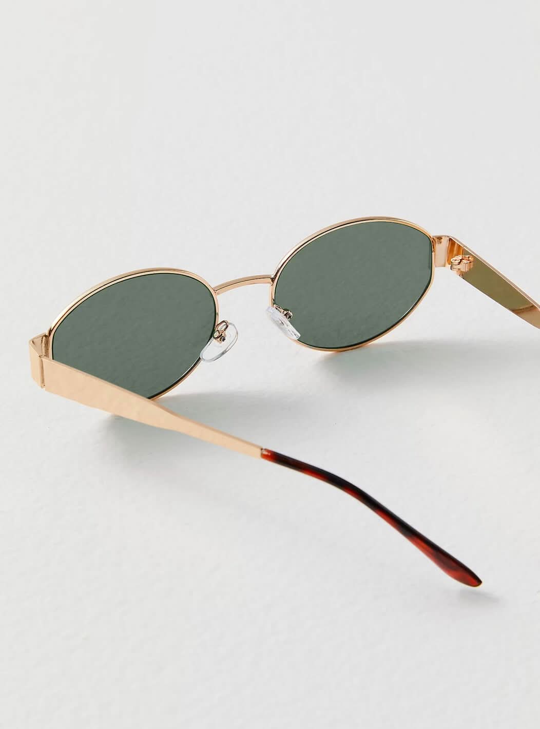 Zariyah | Elegante Sonnenbrille
