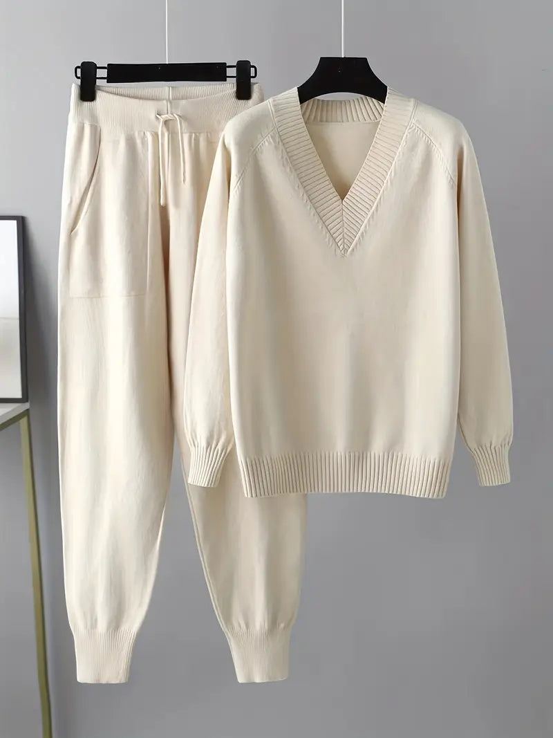 Almuth | Strickset mit V-Ausschnitt und Jogginghose