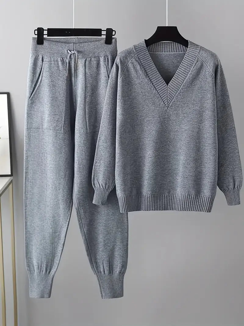 Almuth | Strickset mit V-Ausschnitt und Jogginghose