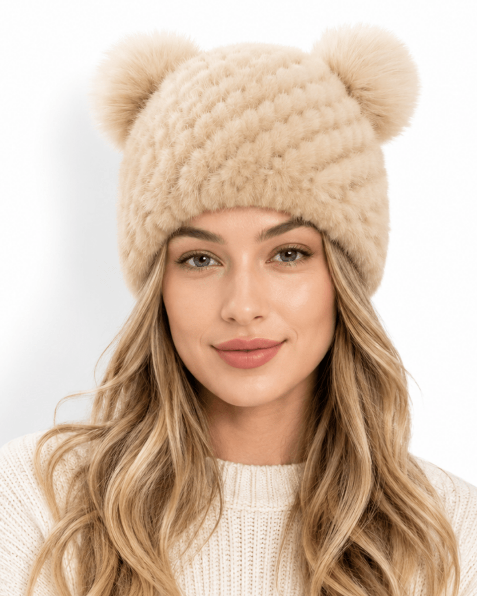 Runa | Kunstfell-Beanie mit Doppel-Pompon