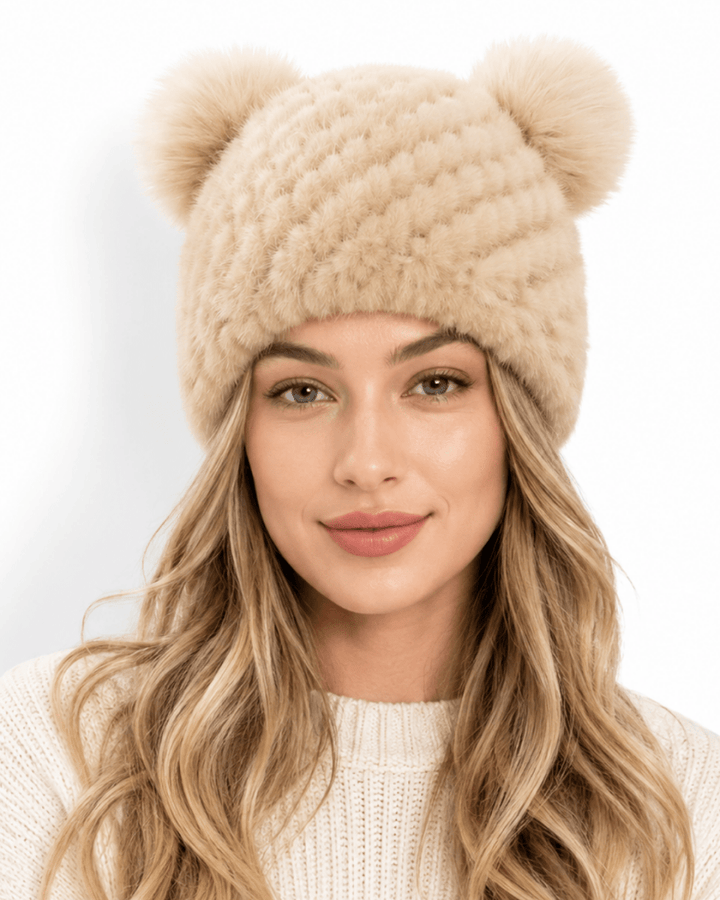 Runa | Kunstfell-Beanie mit Doppel-Pompon