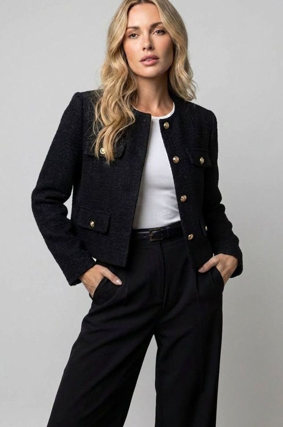 Johanna | Eleganter Cropped Tweed-Blazer mit Goldknöpfen