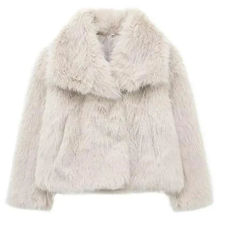 Mila | Kurze Teddyjacke mit Schalkragen