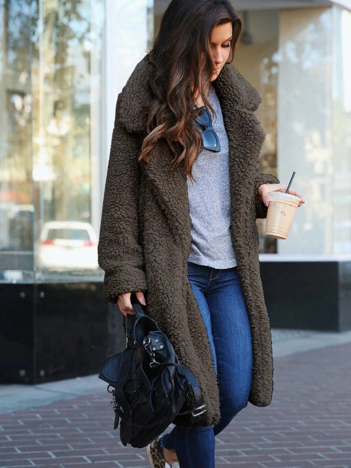 Alina | Langer Wintermantel im Teddy-Stil