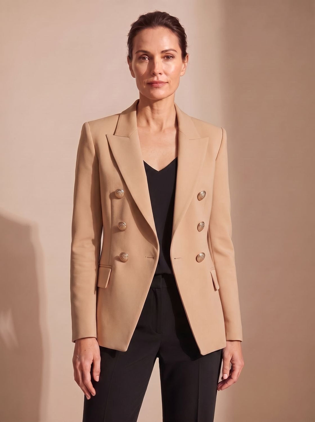 Elfriede | Taillierter Zweireiher-Blazer mit Goldknöpfen
