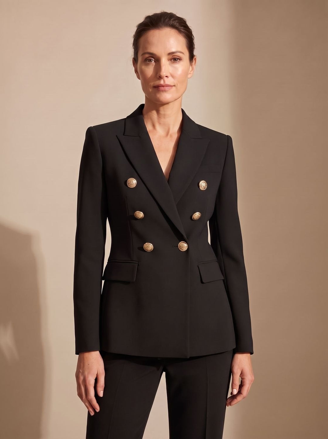 Elfriede | Taillierter Zweireiher-Blazer mit Goldknöpfen
