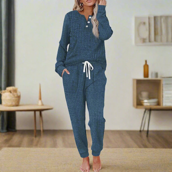 Kordula | Gemütliches Loungewear-Set mit Knopfleiste