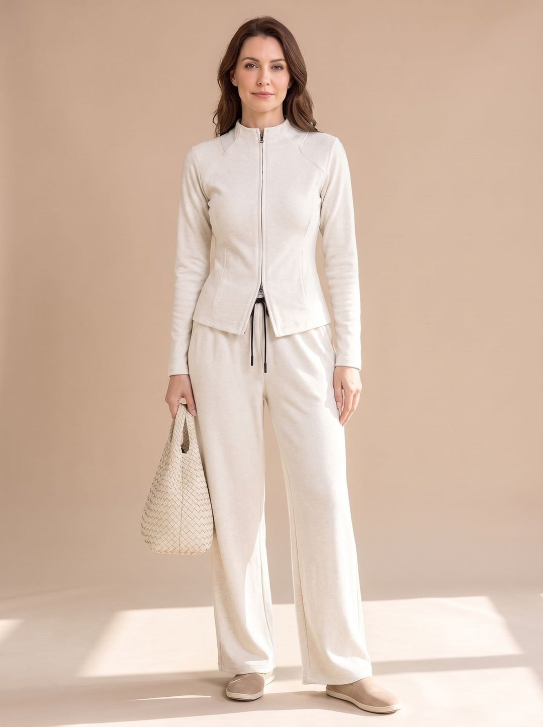 Meike | Taillierte Strickjacke mit Reißverschluss und weiter Hose