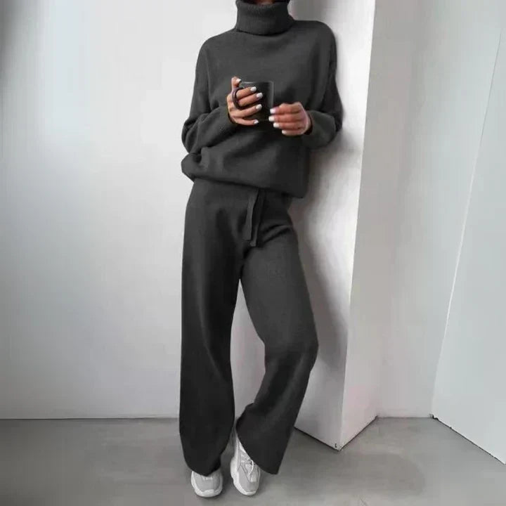 Ilveke | Weiches Strickset mit Rollkragen