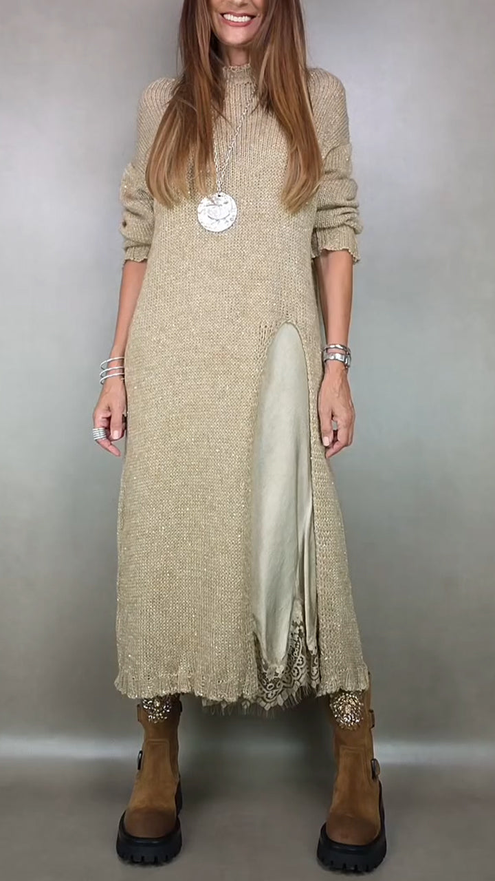 Ingrid | Langes Strickkleid im Layering-Look