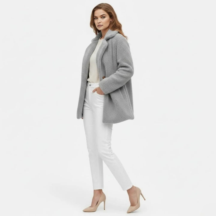 Kianna | Doppelreihiger Teddymantel mit Revers
