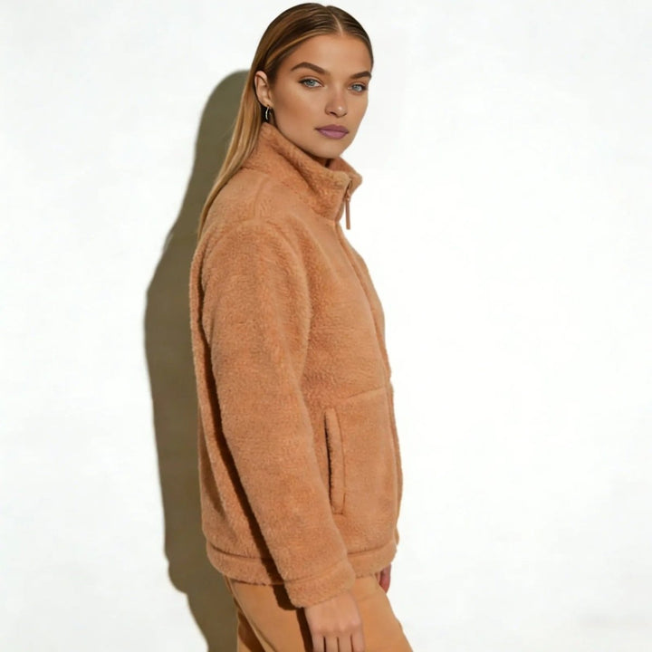 Julie | Weiche Sherpa-Fleecejacke mit hohem Kragen