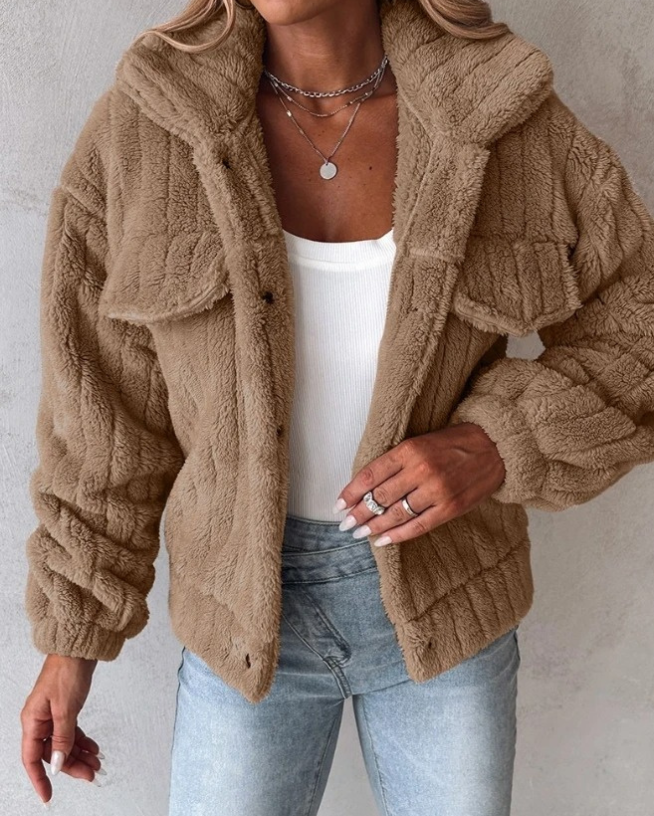 Rachel | Sherpa-Jacke mit Kragen und Knopfleiste