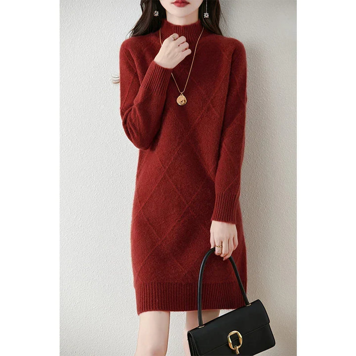 Susanne | Lockeres Strickkleid mit Rautenmuster