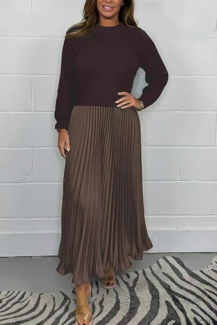 Mathilda | Strickkleid mit Plisseerock