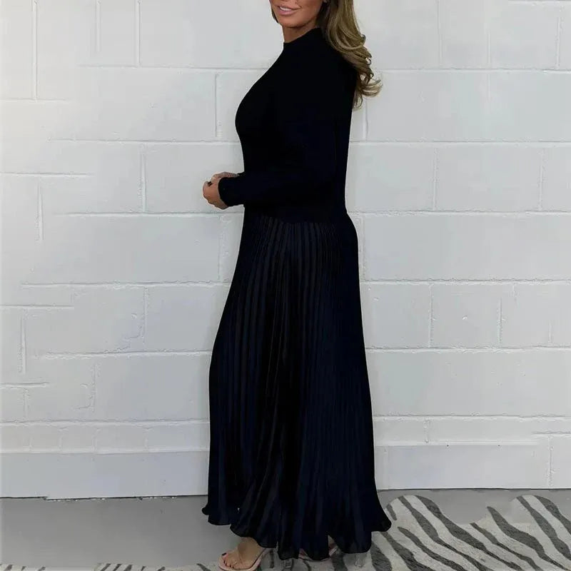 Mathilda | Strickkleid mit Plisseerock