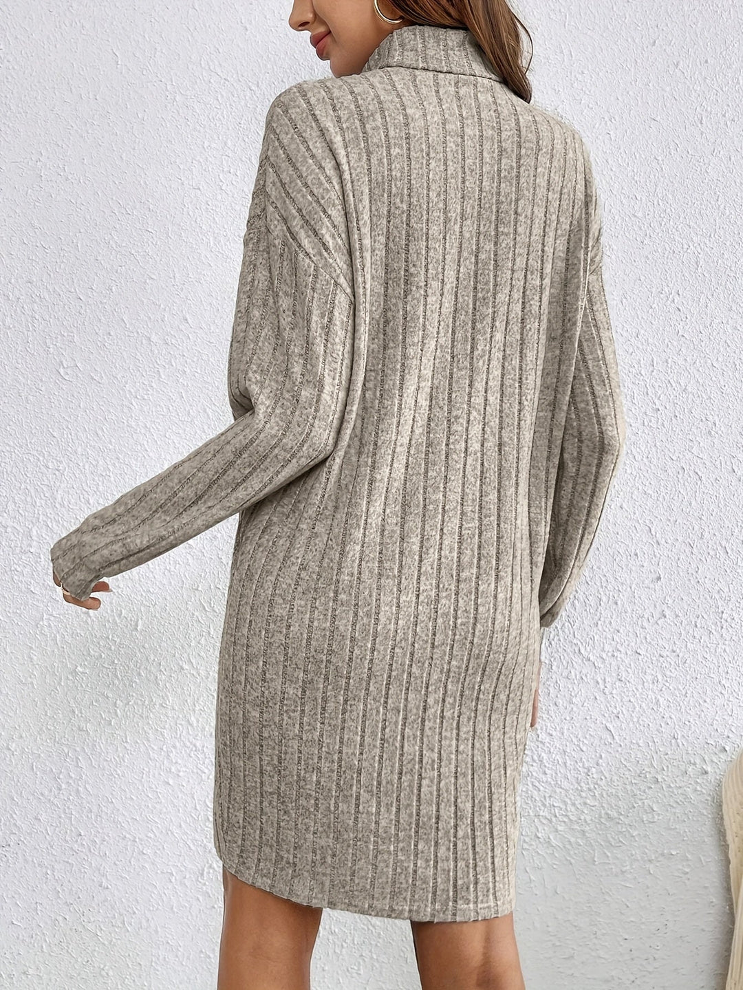Annabelle | Gerippter Strickkleid-Klassiker