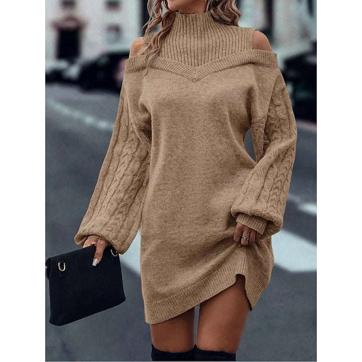 Wilhelmina | Strickkleid mit Rollkragen und Cold-Shoulder