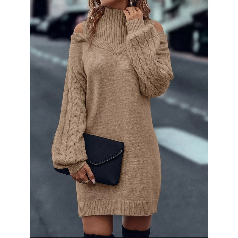 Wilhelmina | Strickkleid mit Rollkragen und Cold-Shoulder